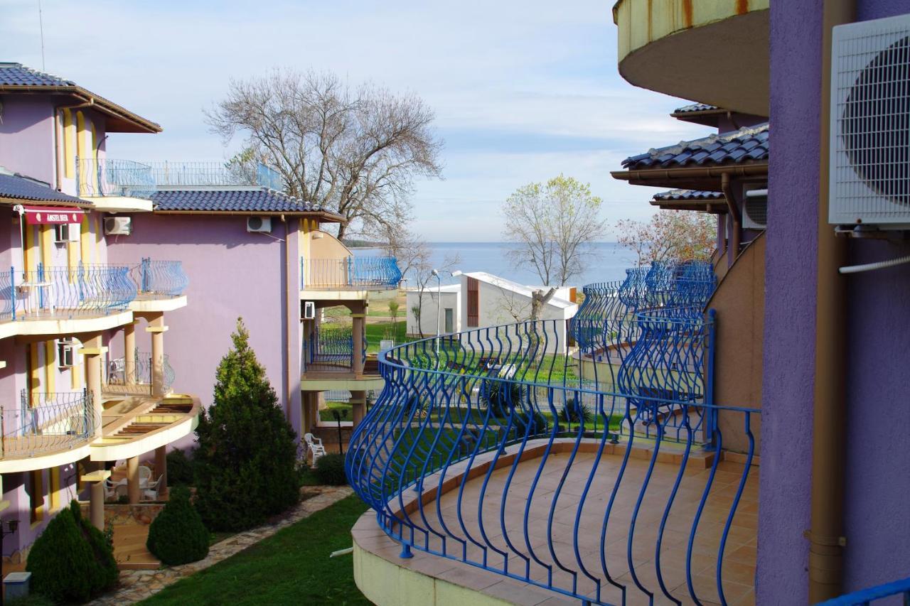 Azura Garden Apartments Chernomorets Exterior photo